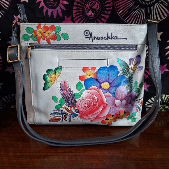 Anuschka Handbags - Anuschka Hand-painted Grey Leather Shoulder Bag Lion Flowers